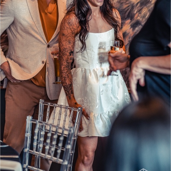 V. Chapman Ginny Dress in White Baroque Floral - Picture 3 of 5